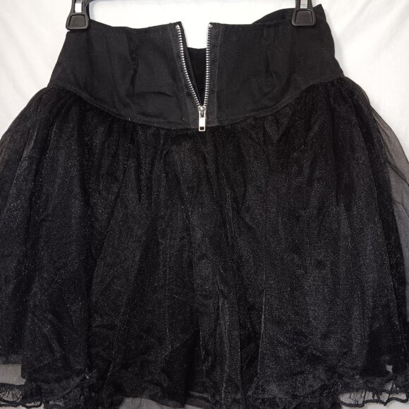 U & ME FOR MILLENNIUM GOTH LACE LAYERED SKIRT - Picture 10 of 15